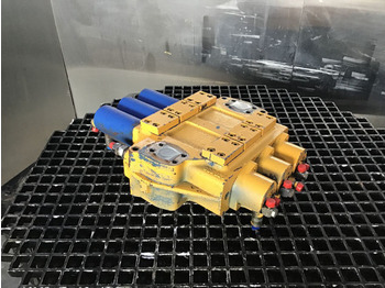 Rezervni deo LIEBHERR