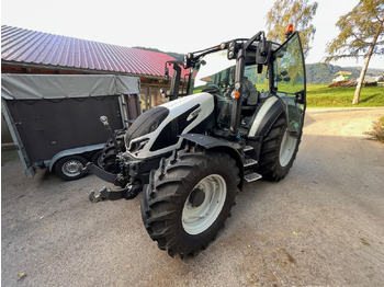 Traktor Valtra G135 VERSU: slika 2