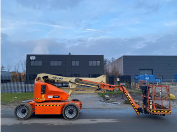 Zglobna platforma JLG E450AJ