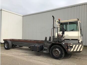 Terminalni traktor TERBERG