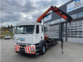 Kamion sa dizalicom MAN TGA 26.440