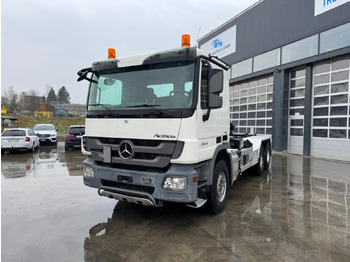 Kamion sa hidrauličnom kukom MERCEDES-BENZ Actros 2644
