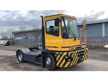 Terminalni traktor MOL YM 220: slika 1