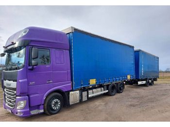 Kamion sa ceradom DAF XF 106