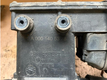 Pumpa za gorivo za Kamion Mercedes Actros MP4 AdBlue Pumpe A0001405378: slika 2