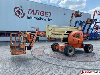Zglobna platforma JLG