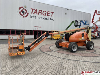 Zglobna platforma JLG 600AJ