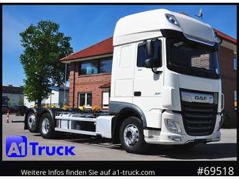 Kamion za prevoz kontejnera/ Kamion sa promenjivim sandukom DAF XF 480