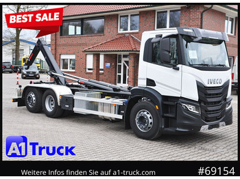 Kamion sa hidrauličnom kukom IVECO X-WAY