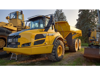 Zglobni kiper VOLVO A30