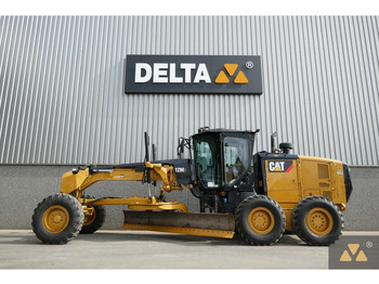 Grejder CATERPILLAR 12M3