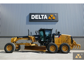Grejder CATERPILLAR 140M