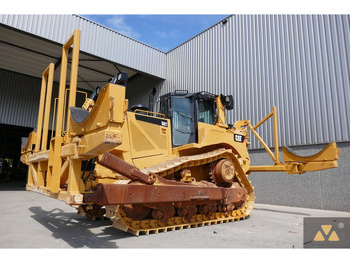 Mašina za polaganje cevi CATERPILLAR D8T