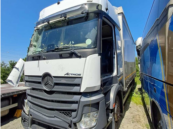 Kamion sa ceradom MERCEDES-BENZ Actros 2542