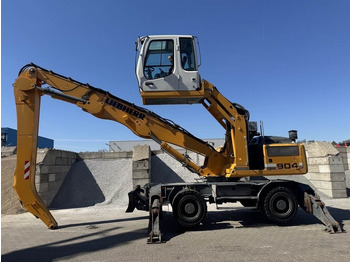 Bager za obradu otpada/ Industrije LIEBHERR A 904 C