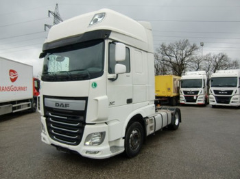 Tegljač DAF XF 106 460