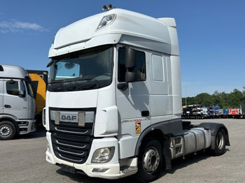 Tegljač DAF XF 460