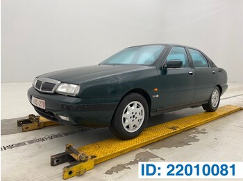 Automobil LANCIA