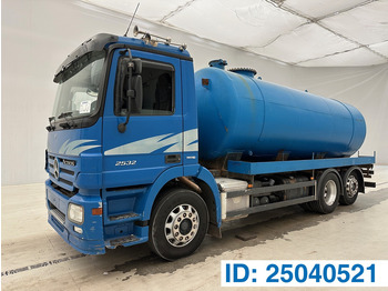 Kamion cisterna MERCEDES-BENZ Actros 2532