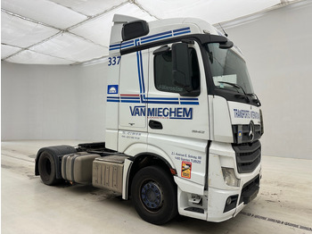 Tegljač Mercedes-Benz Actros 1842: slika 3 Tegljač Mercedes-Benz Actros 1842: slika 3