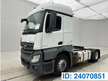 Tegljač MERCEDES-BENZ Actros 1943