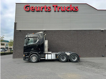 Tegljač SCANIA S 520