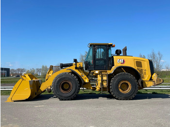 Utovarivač točkaš CATERPILLAR 972MXE