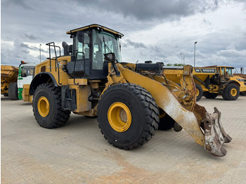 Utovarivač točkaš CATERPILLAR 972MXE