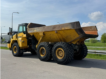 Komatsu HM300-2 Komatsu HM300-2: slika 3