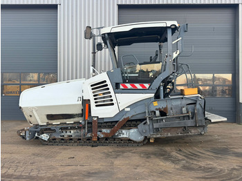 Asfaltni finišer VÖGELE