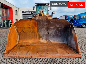 Utovarivač točkaš CAT 972MXE: slika 3