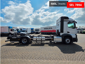 Kamion za prevoz kontejnera/ Kamion sa promenjivim sandukom Mercedes-Benz Actros 1842 / Standklimaanlage: slika 4
