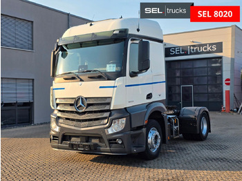Tegljač MERCEDES-BENZ Actros 1843