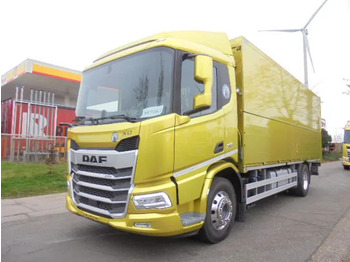 Kamion sa zatvorenim sandukom DAF XD 370