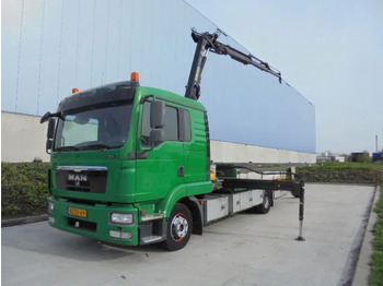 Kamion sa dizalicom MAN TGL 12.220