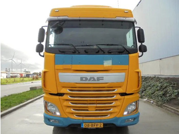 Tegljač DAF XF 440: slika 2