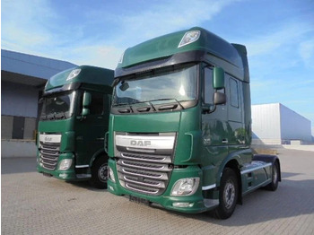 Tegljač DAF XF 106 460