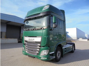 Tegljač DAF XF 106 460