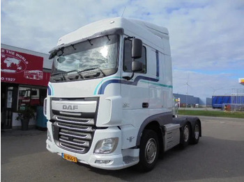 Tegljač DAF XF 440