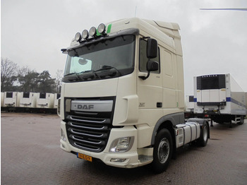 Tegljač DAF XF 440