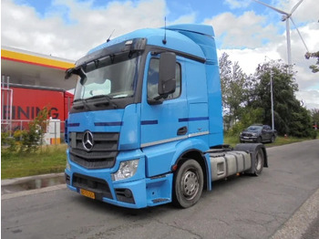 Tegljač MERCEDES-BENZ Actros 1842