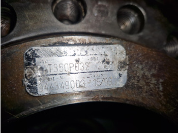 Pogonski reduktor LIEBHERR