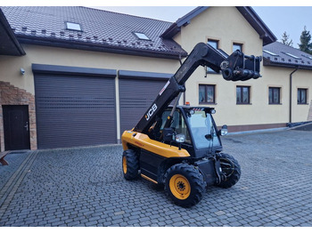 Teleskopski upravljač JCB