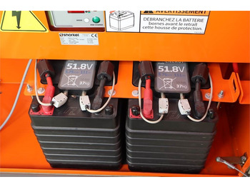 Lift u obliku makaza Snorkel S3370RTE: slika 5
