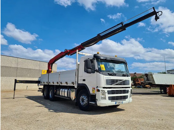 Kamion sa dizalicom VOLVO FM 400