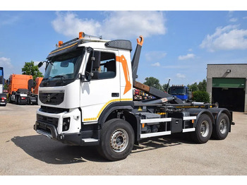 Kamion sa hidrauličnom kukom VOLVO FMX 460