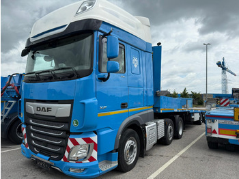 Tegljač DAF XF 530