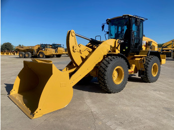 Utovarivač točkaš CATERPILLAR 938M: slika 3