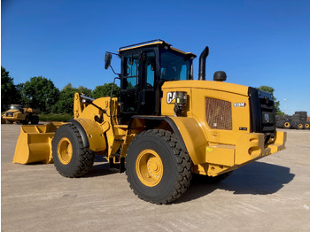 Utovarivač točkaš CATERPILLAR 938M