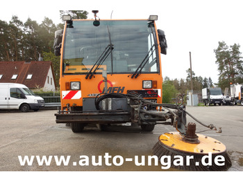 Autočistilica Aebi MFH 5000 Kehrmaschine Baujahr 2004 4-Rad Lenkung Wildkrautbesen: slika 2 Autočistilica Aebi MFH 5000 Kehrmaschine Baujahr 2004 4-Rad Lenkung Wildkrautbesen: slika 2